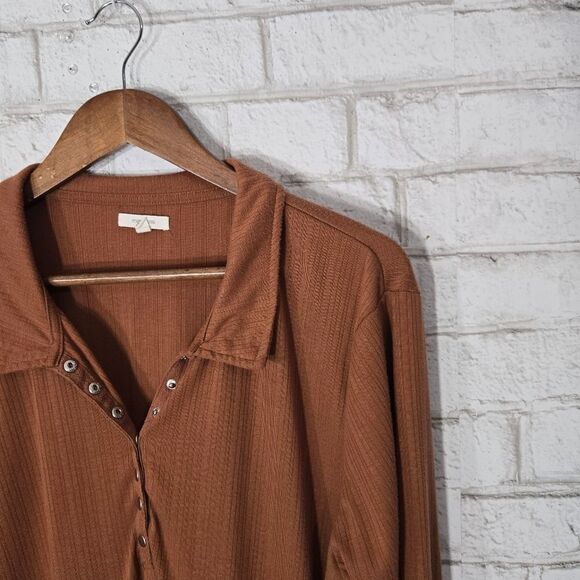 Maurices collared long sleeve brown top - Picture 7 of 13